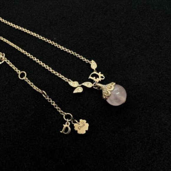✨ RARE Authentic Dior Trotter Rose Quartz Gold-Tone delicate Necklace – 16”~20” - Picture 5 of 8